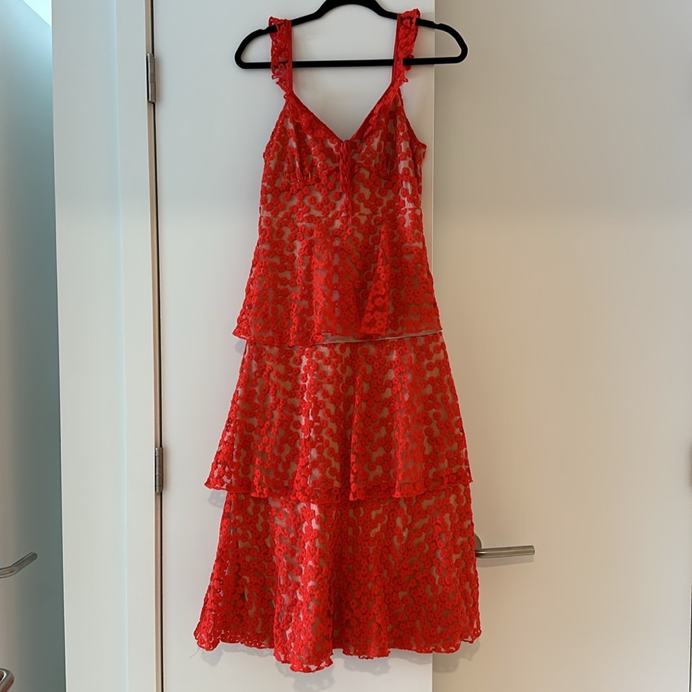 Lulu's Someday Swoon
Embroidered Vibrant Orange Midi Dress
size medium - Picture 5 of 5